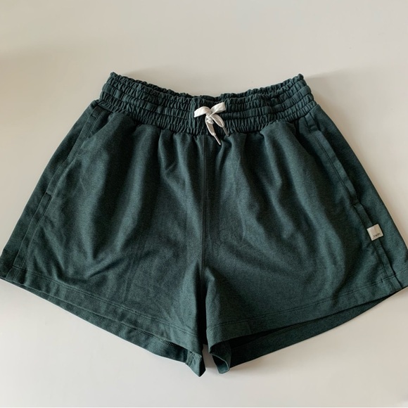 Vuori Pants - Vuori Forest Green Women's Athletic Shorts